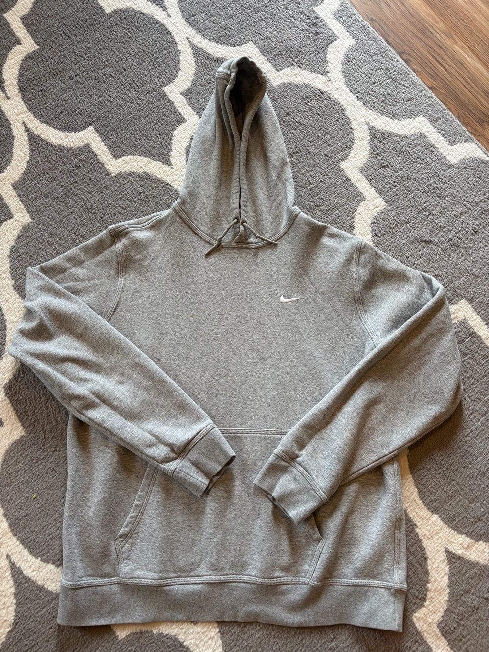 Nike Gray Hooded Pullover Sweatshirt